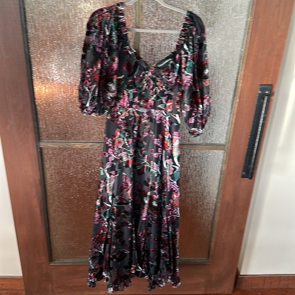 Hutch Cami Dress Floral Puff Sleeve Midi size Small. - Picture 4 of 16